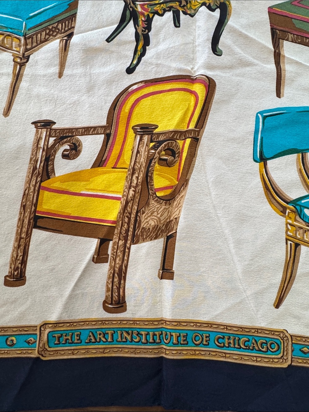 Echo Museum collection silk scarf - Picture 6 of 7